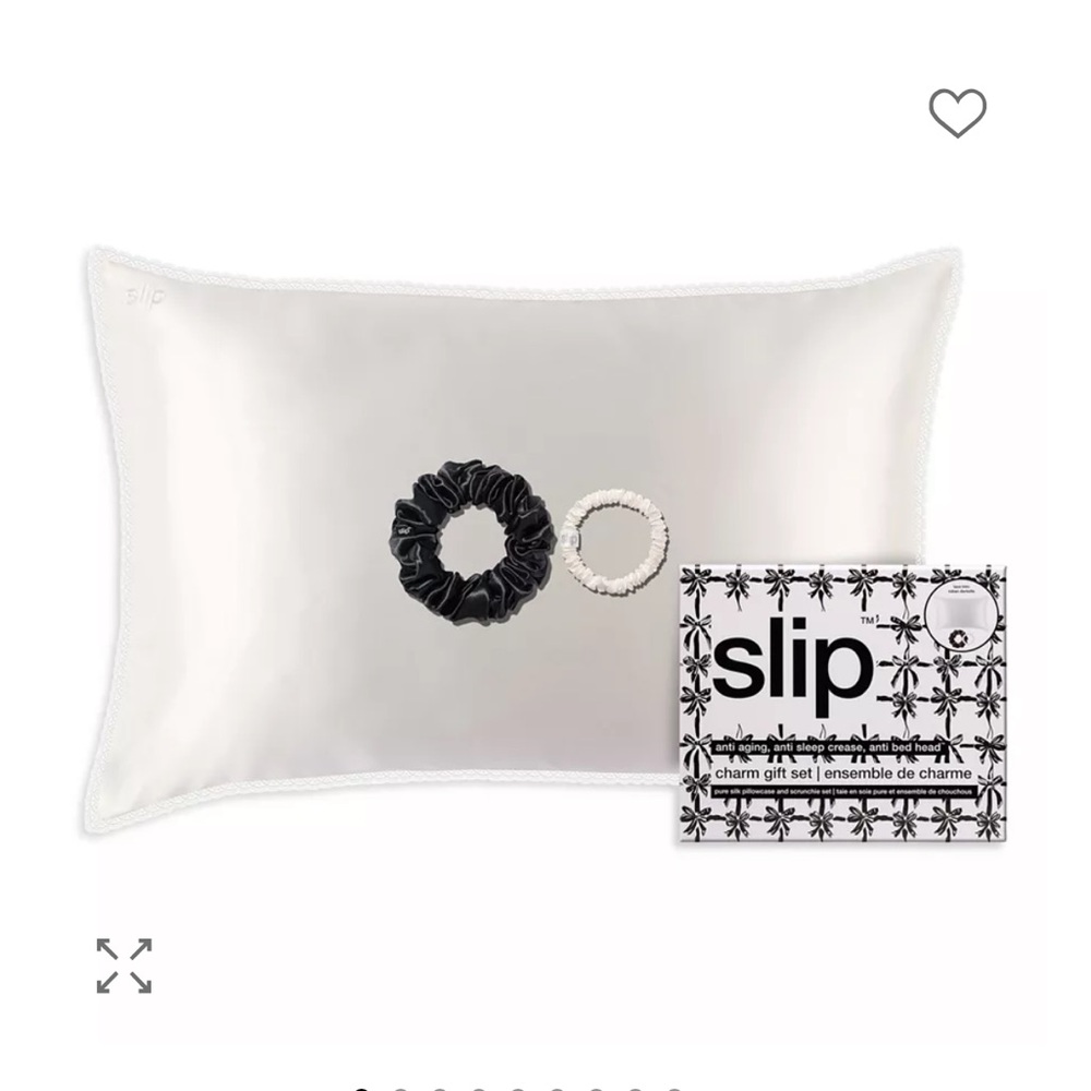 slip Sloane Gift Set - Navy and White Floral Box